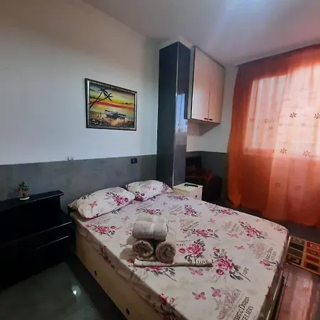Apartment Nice ,quite Appartament 5-2